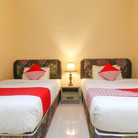 OYO 2280 Wisma Guntur II Denpasar  Bagian luar foto